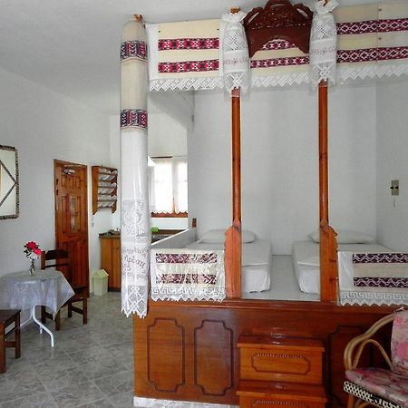 Mihalis Studios Lakki  Экстерьер фото